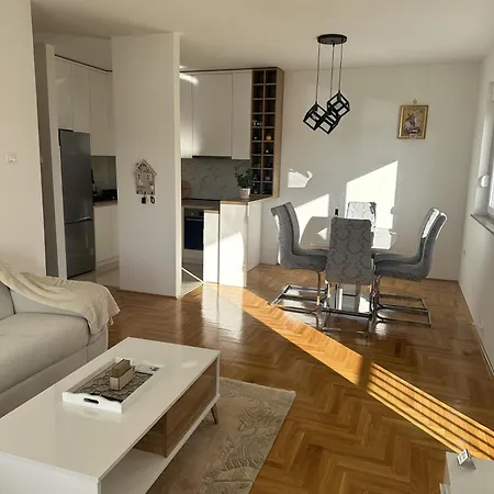 Terra Apartment *